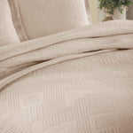 Lightweight Cotton Bedspread Sets 3-Piece Geometric Fret Jacquard Matelassé