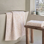 Jasper Cotton Geometric Jacquard Plush Bath Towel Set 2-Piece