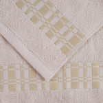 Superior Larissa Cotton Geometric Border Bath Towel Set of 4