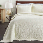 Aspen Jacquard Bedspread Set – 3‐Piece Cotton Blend Floral Bedding