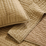 Superior Bella 100% Silk Luxury Premium All-Season Handmade Quilt Set