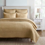 Superior Bella 100% Silk Luxury Premium All-Season Handmade Quilt Set