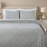 Superior Enzy Medium Weight Floral Matelasse Bedspread Pillow Sham Set