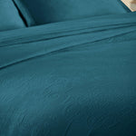 Superior Florin Cotton Jacquard Scrolling Medallion Bedspread Set