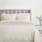 Floral Cotton Matelassé Bedspread Set Hibiscus Jacquard (3-Piece)