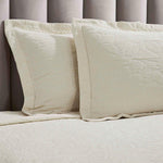 Floral Cotton Matelassé Bedspread Set Hibiscus Jacquard (3-Piece)