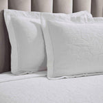 Floral Cotton Matelassé Bedspread Set Hibiscus Jacquard (3-Piece)