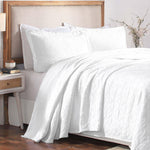 100% Cotton Matelassé Bedspread Set Lightweight Celtic Wedding Ring Jacquard (3-Piece)