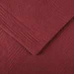Superior Victory Cotton Matelasse Medallion Airy Bedspread Set