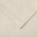 Superior Victory Cotton Matelasse Medallion Airy Bedspread Set